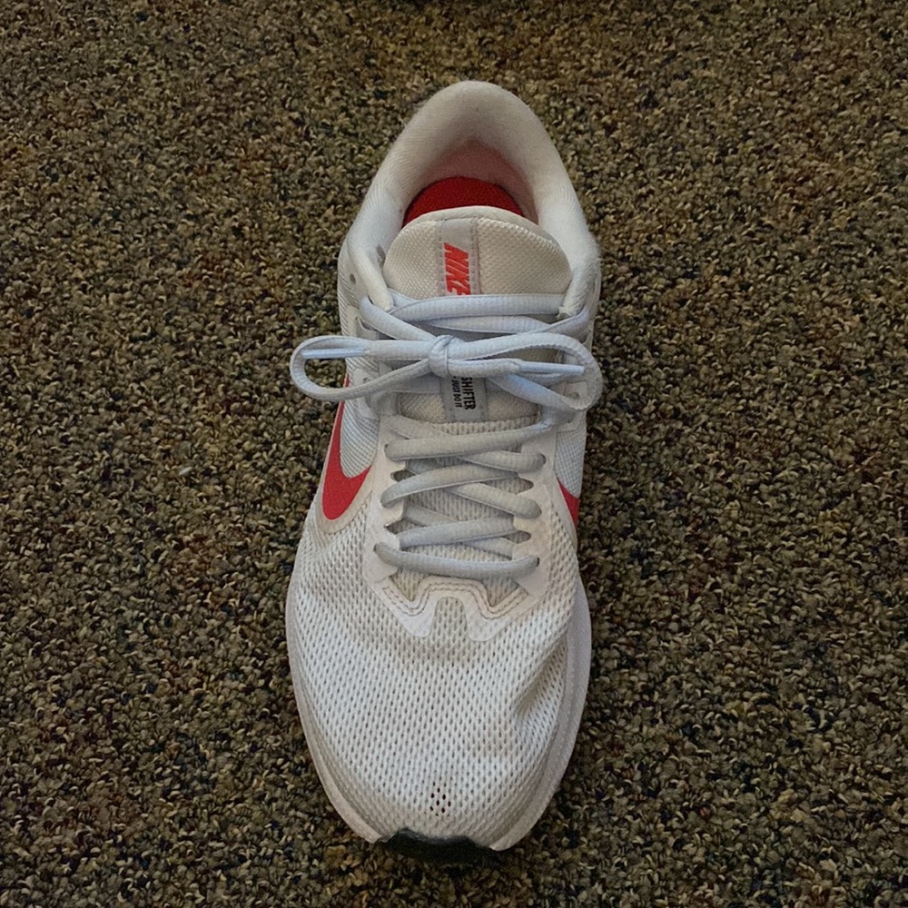 Nike Downshifter white blue running shoes Women’s Size 8 - Picture 2 of 5